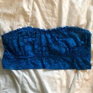 Blue lace bandeau